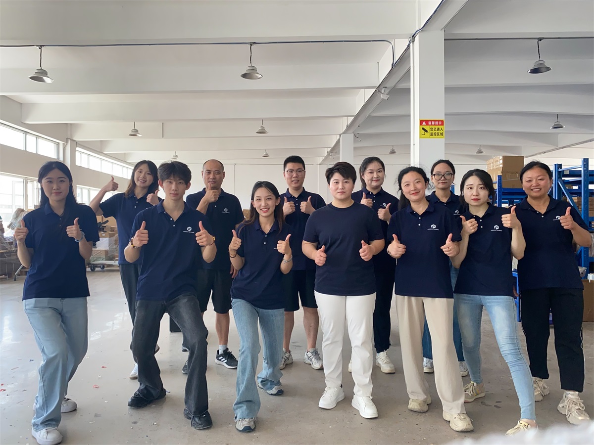 Andy Marine Ngumumake Grand Warehouse Anyar